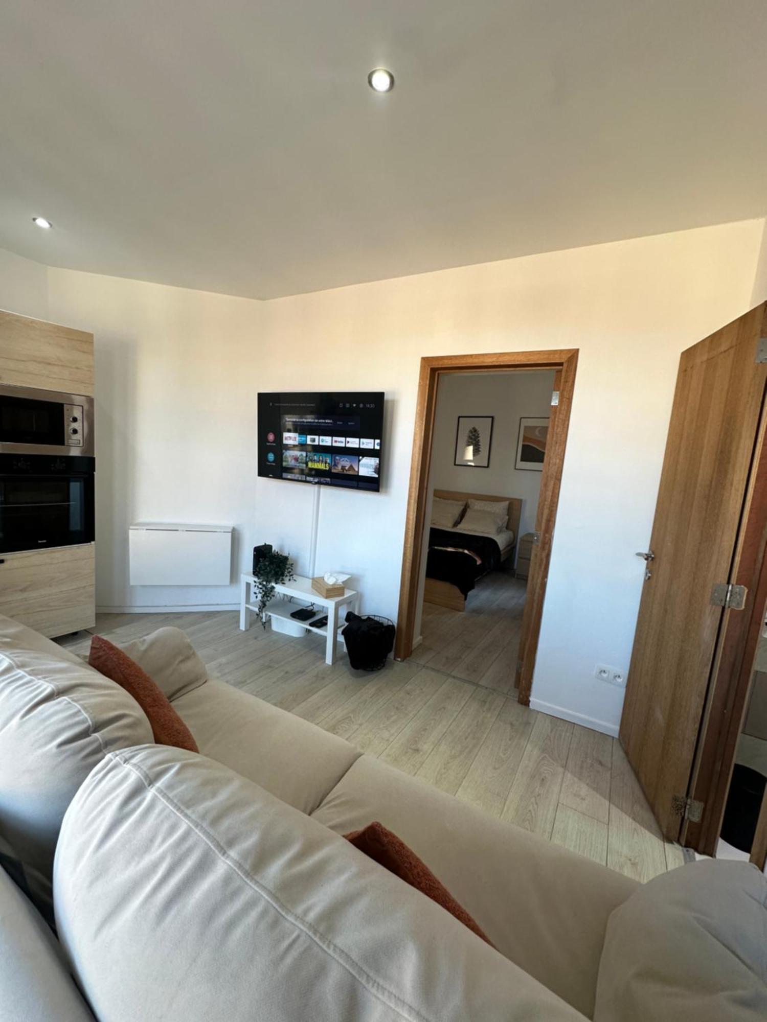 Immeuble Au Coeur De Bruxelles : Vivez L'experience Unique De La Rue Verbist Apartamento