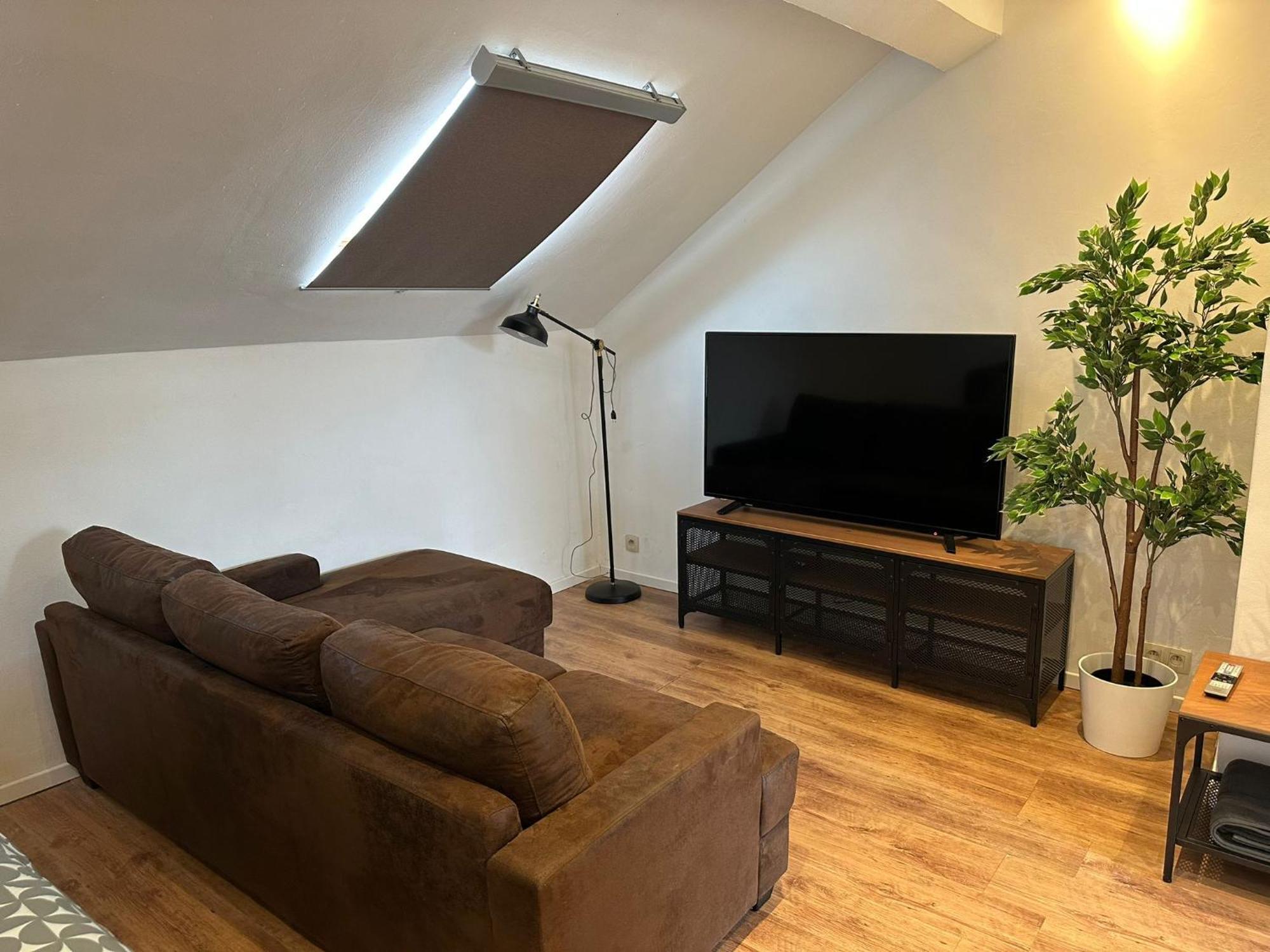 Apartamento Immeuble Au Coeur De Bruxelles : Vivez L'experience Unique De La Rue Verbist